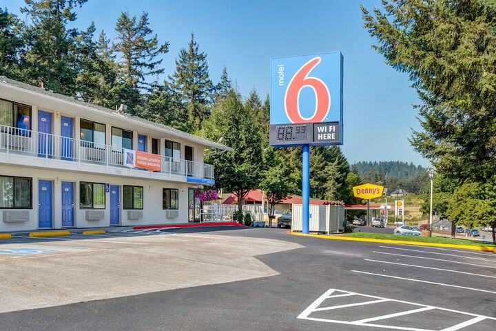 Hotel 6 of 27