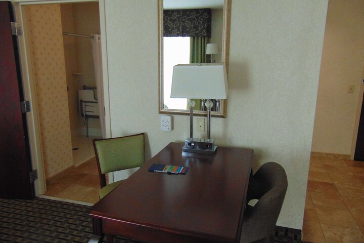 Room 7 of 37