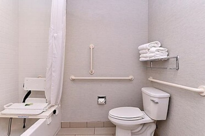 Room 45 of 78