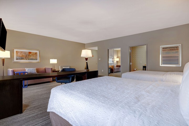 Room 6 of 46