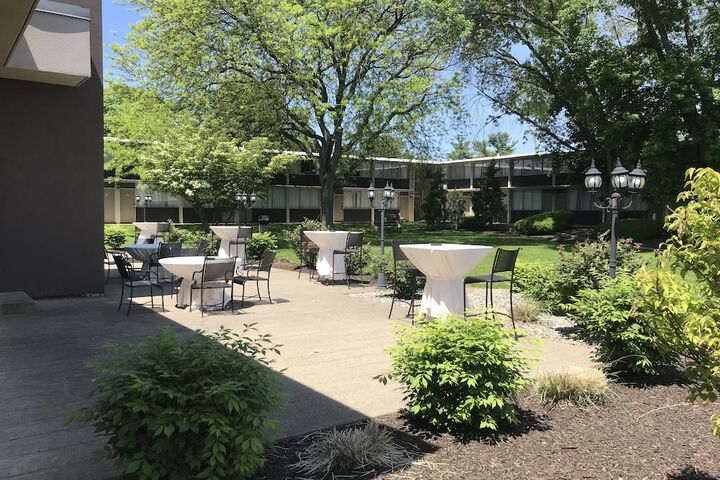 Hotel Exterior 44 of 44