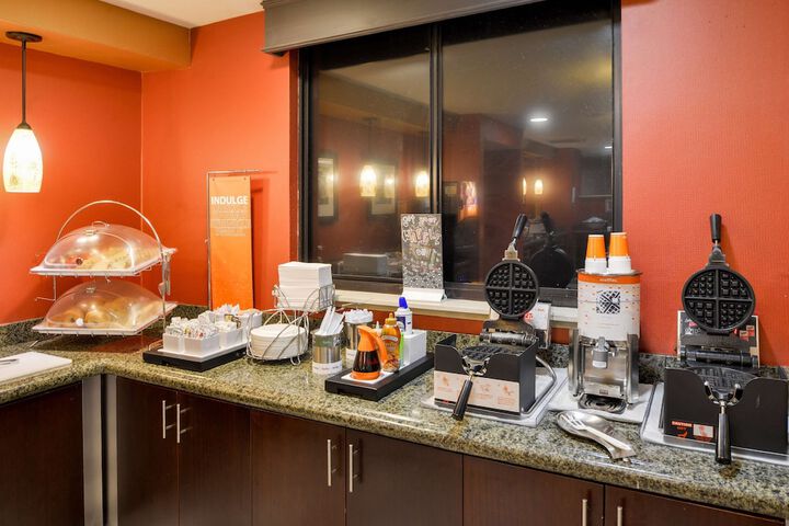 Breakfast/Coffee Service 50 of 60