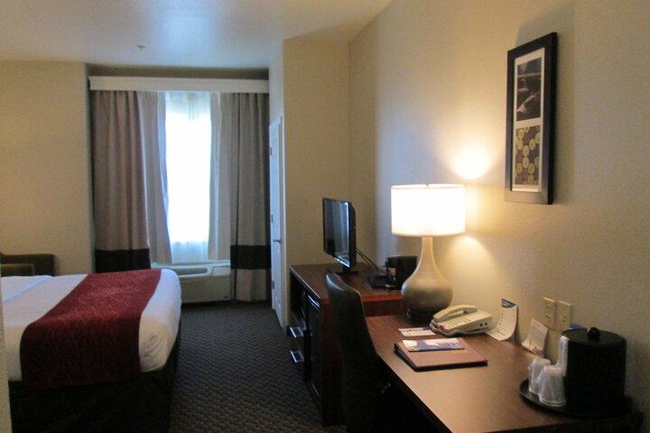 Room 17 of 73