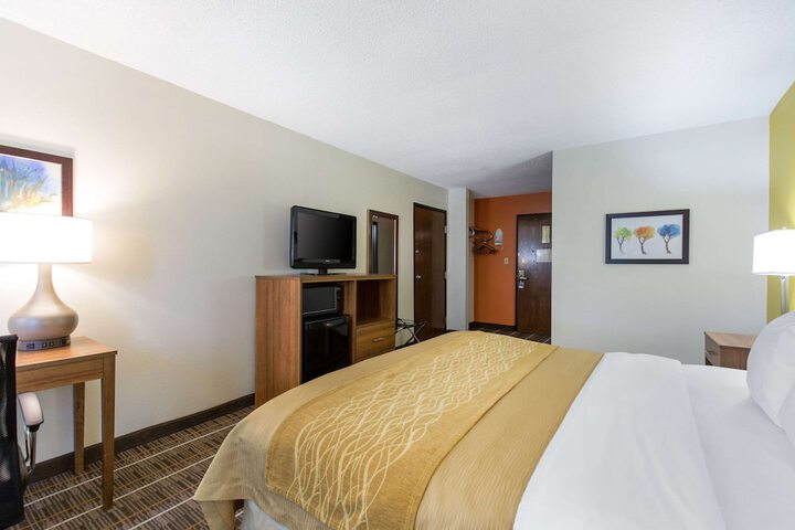 Room 21 of 35