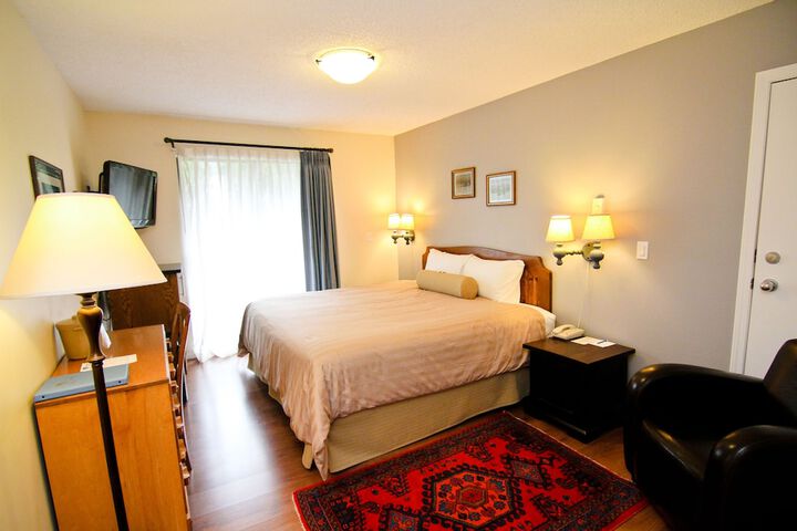 Room 8 of 39