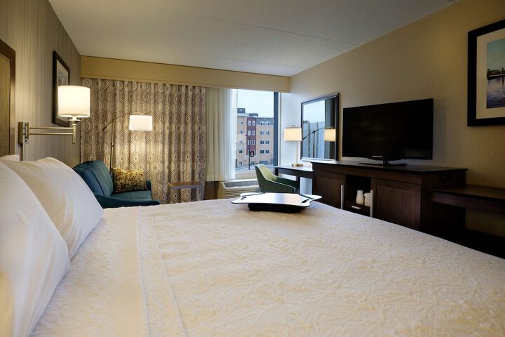 Room 42 of 69