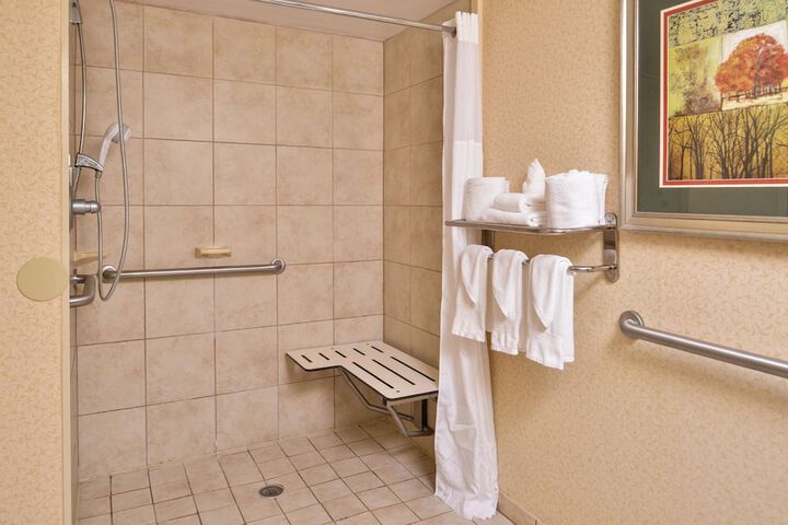 Hampton Inn Staunton