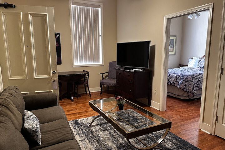 Room 16 of 27