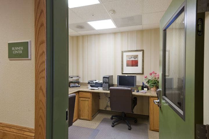 Business Center 42 of 42