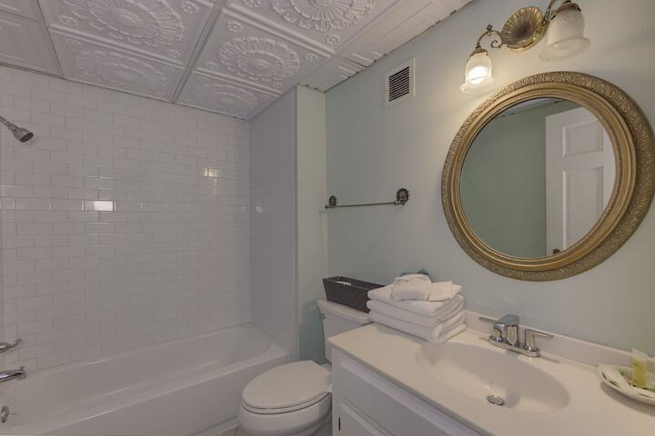 Room 90 of 113