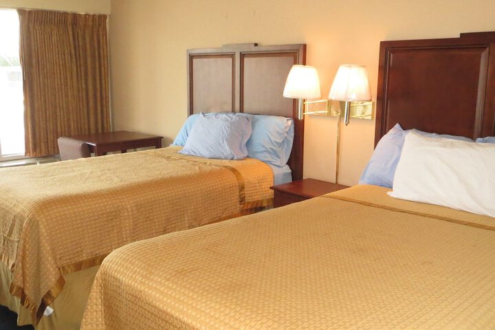 Room 15 of 17