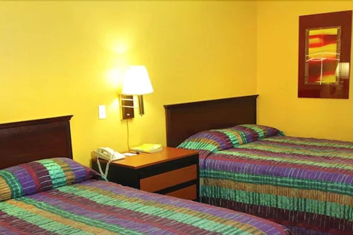 Room 3 of 12