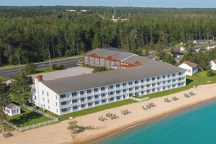 Bridge Vista Beach - Hotel & Convention Center