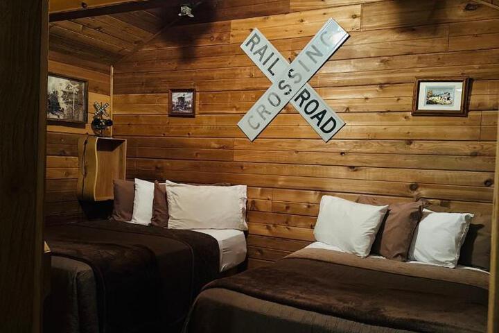 Country Cabins Hotel