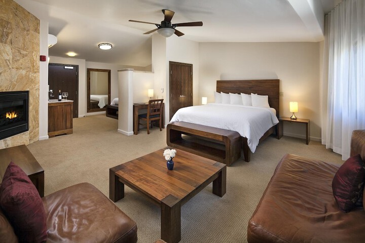 Room 17 of 58