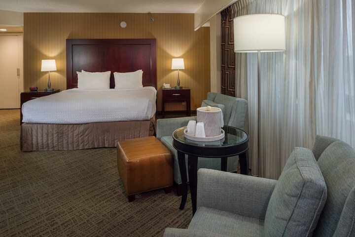 Room 90 of 184
