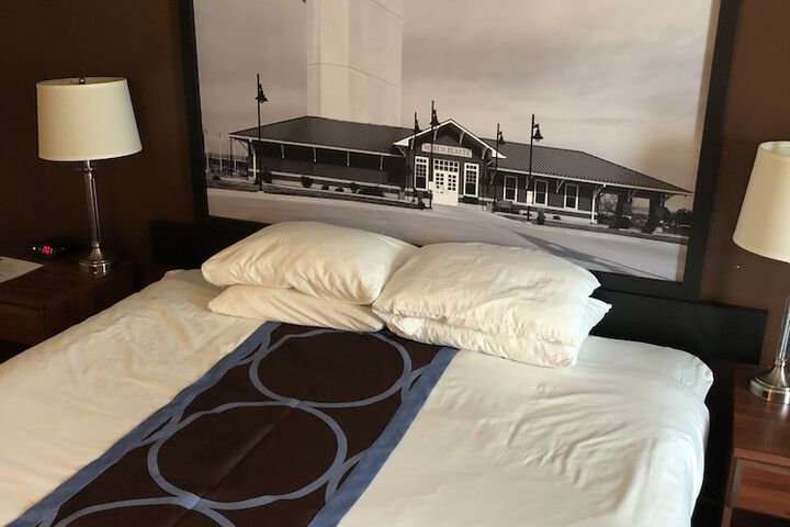Room 20 of 51