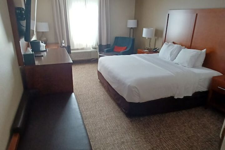 Room 38 of 46