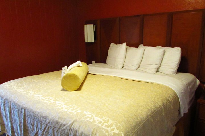 Room 75 of 88