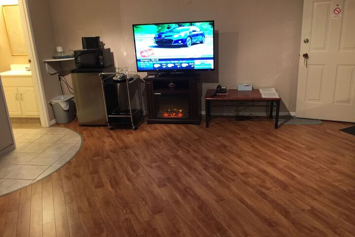 Room 12 of 41