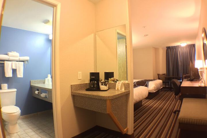 Super 8 by Wyndham Fort Frances