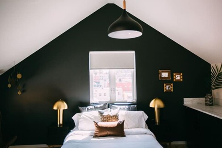 Room 49 of 70