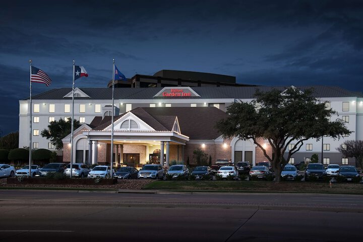 Hotel 2 of 67