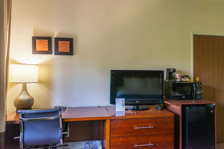 Room 31 of 63