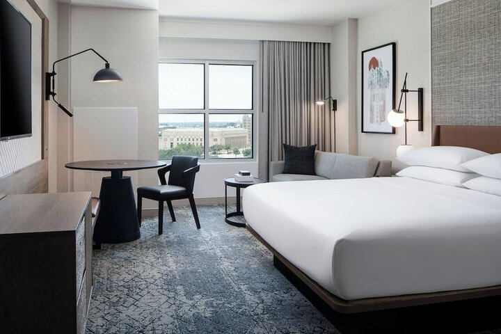 Sheraton Fort Worth Downtown Hotel