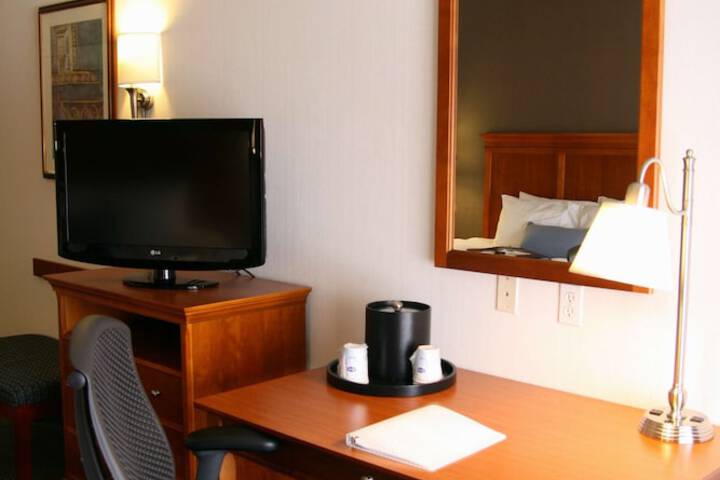 Hampton Inn San Marcos CA