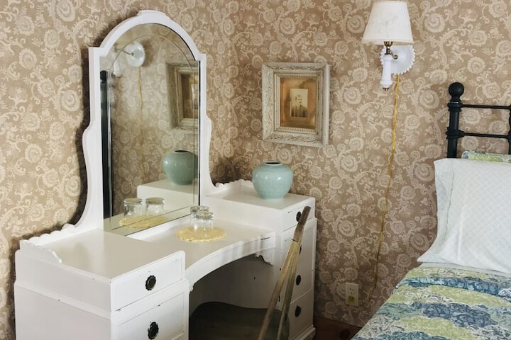 Room 22 of 52