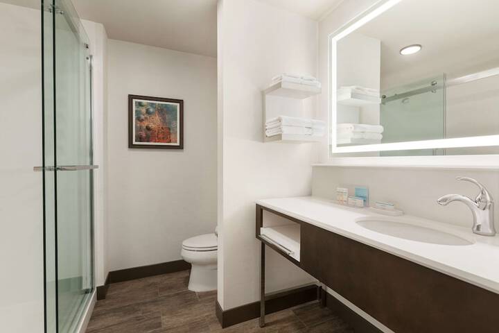 Room 20 of 36