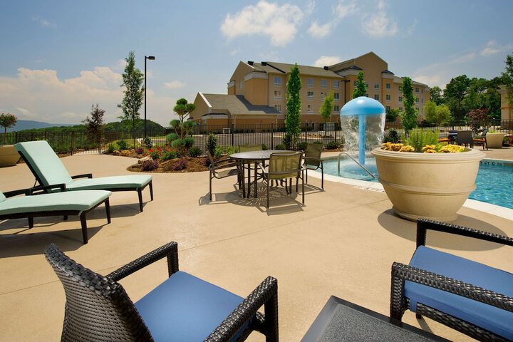 Pool 4 of 29
