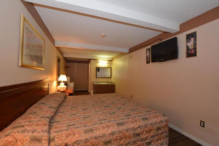 Newcastle Motel