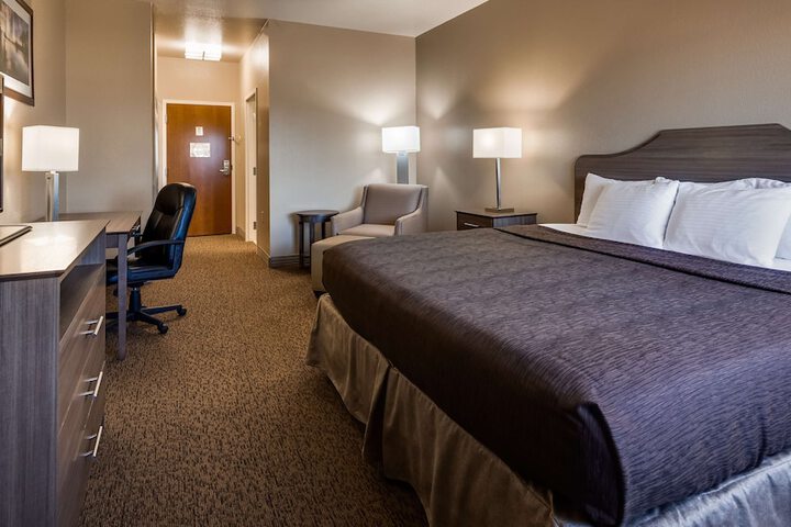 Room 14 of 24