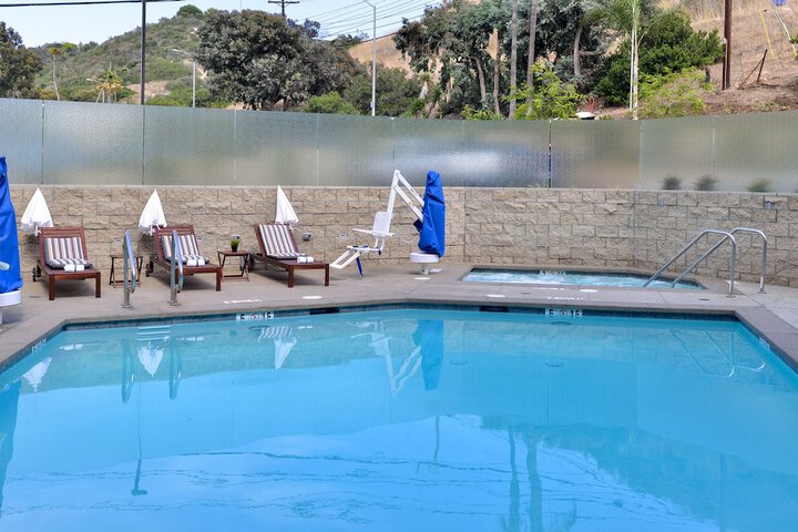 Pool 9 of 61