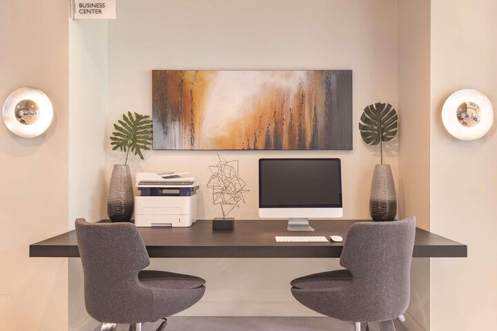 Business Center 48 of 48