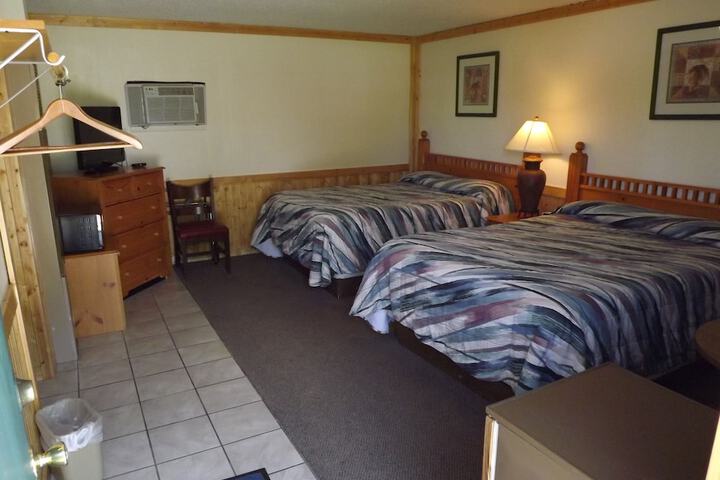 Z Bar Motel