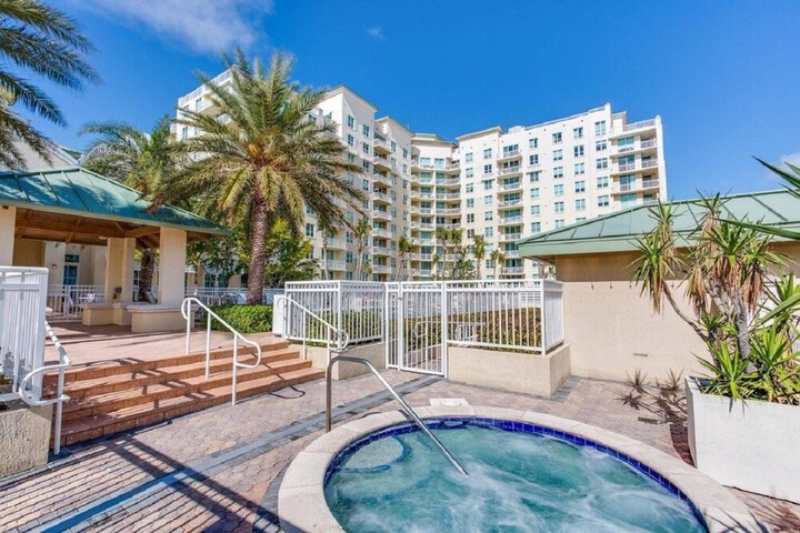 Casa Costa 405n 1 Bedroom Pools, Jacuzzi, Beach, Shops & Dog Friendly