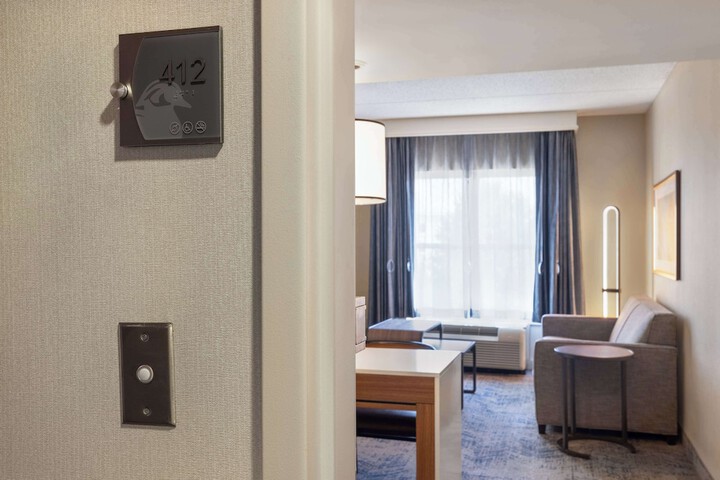 Room 20 of 54