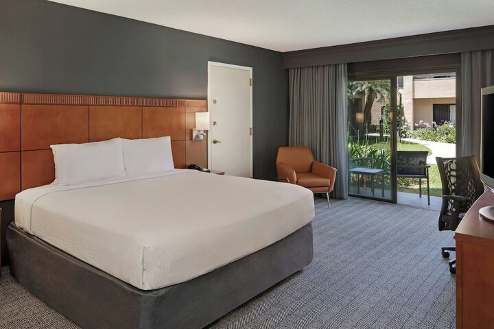 Courtyard by Marriott Anaheim Buena Park