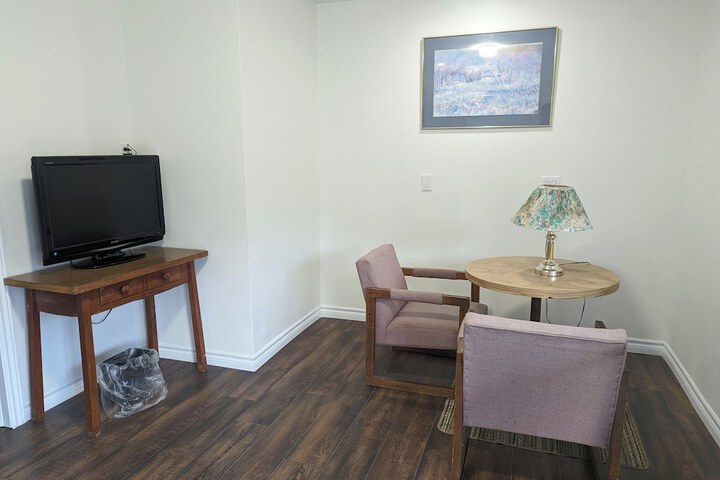 Room 68 of 79