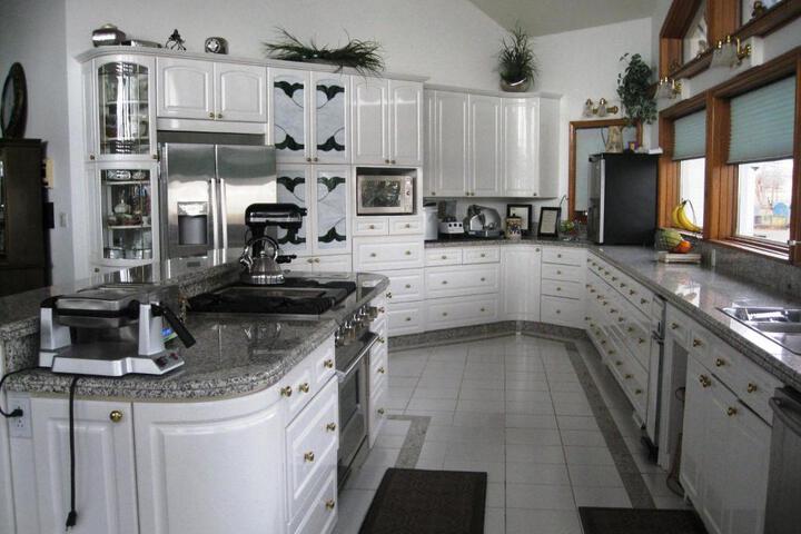 Rolling Hills Country Resort Bed and Breakfast