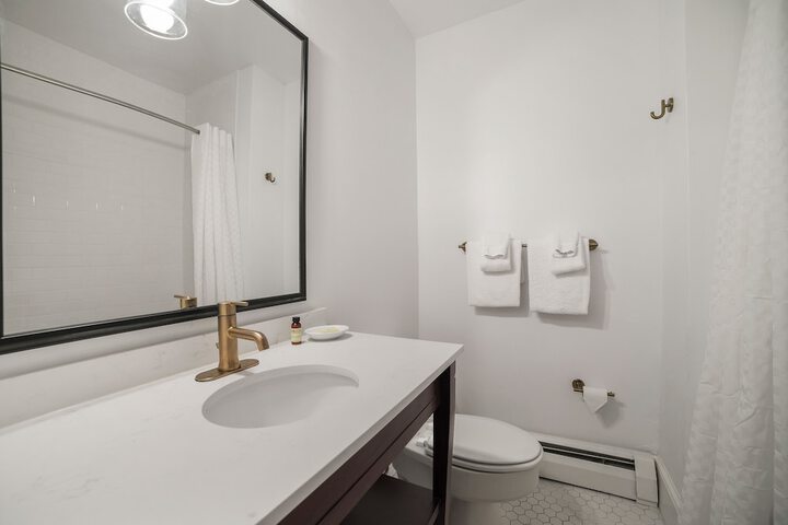 Room 19 of 36