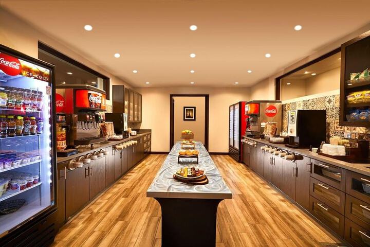 The Scottsdale Resort and Spa Curio Collection by Hilton