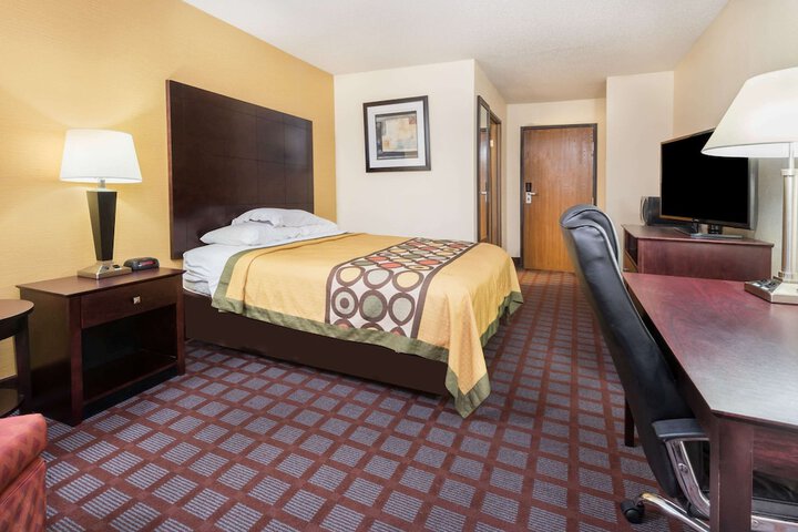 Room 17 of 21