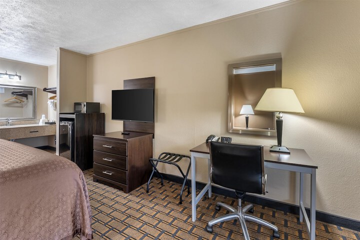 SureStay Hotel by Best Western Summersville