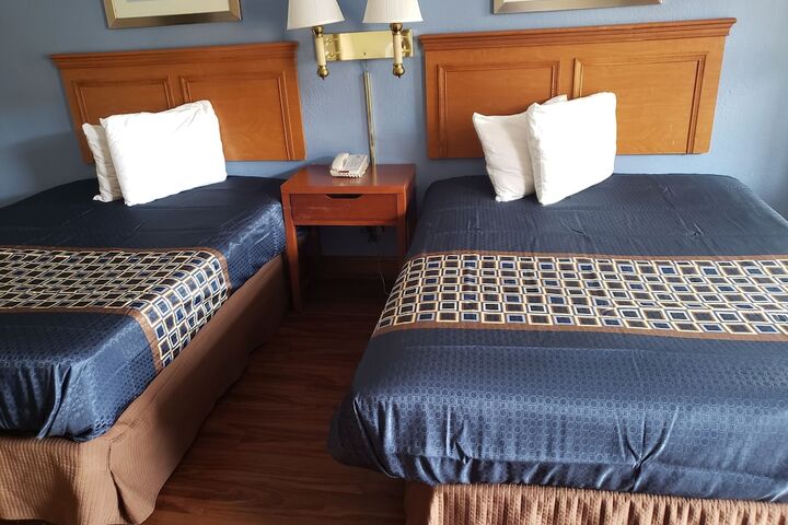 Room 58 of 86