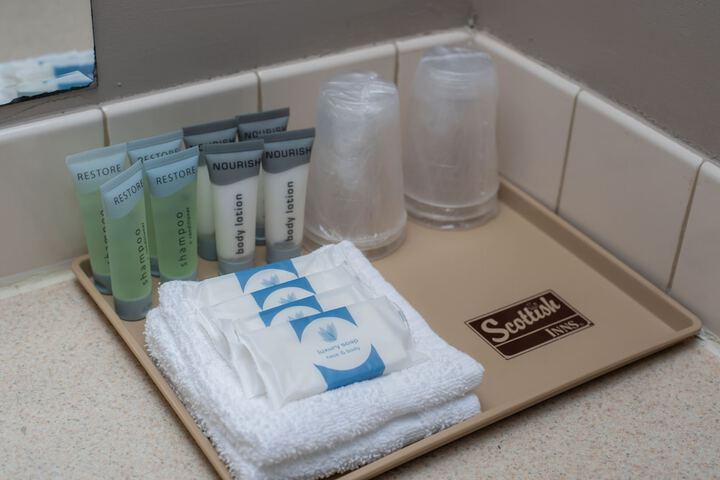 Scottish Inns and Suites