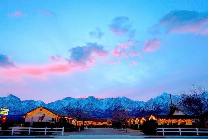 Mt Williamson Motel and Basecamp
